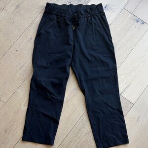Lululemon Keep it Moving Crop Pant